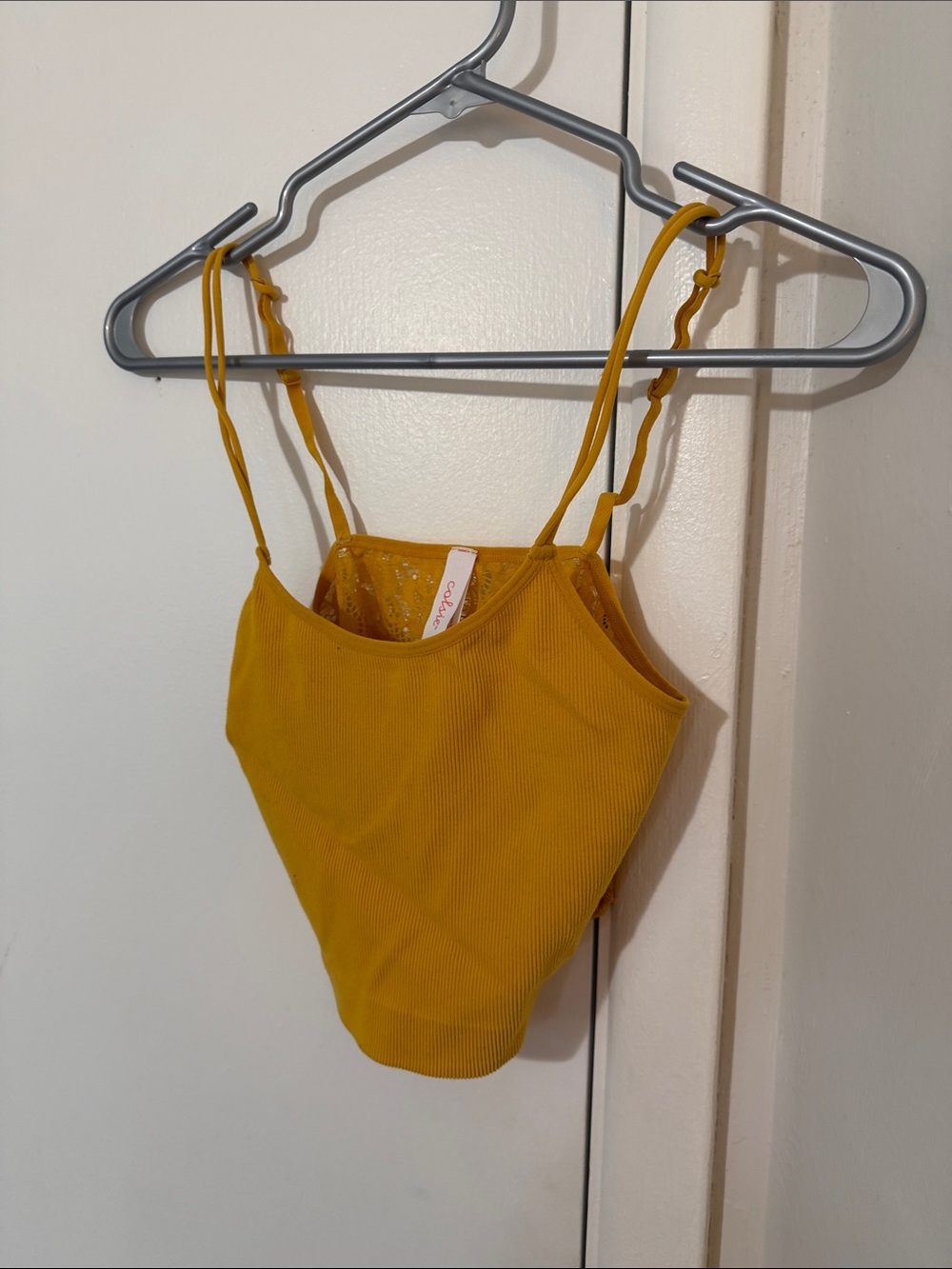Colsie Mustard Yellow Ribbed woman’s top